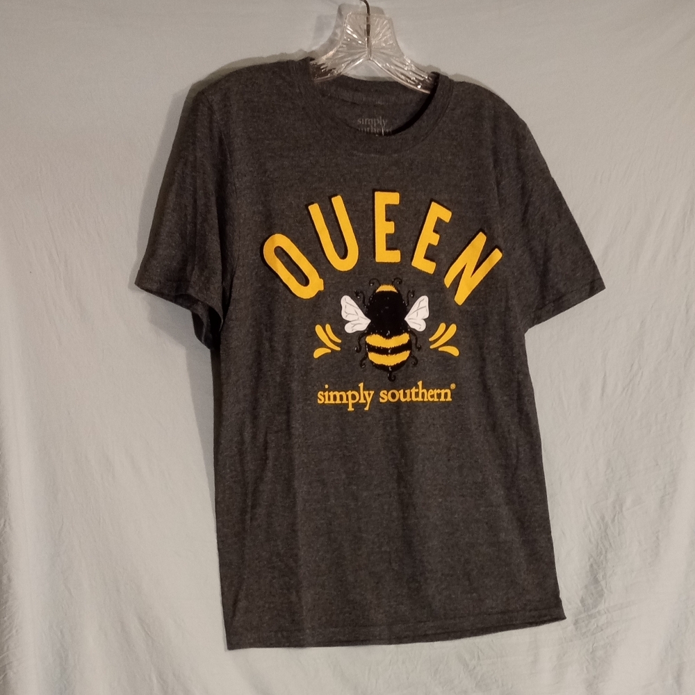 Simply Southern Gray and Yellow Queen Bee Tee